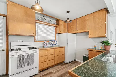 307 Park Street, Saint Joseph, MI 49085 - Photo 13