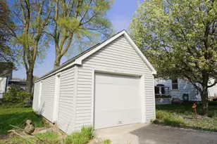 307 Park St, Saint Joseph, MI 49085 - Photo 21