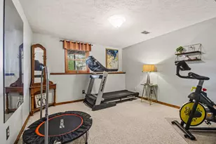 1878 Glenvale Dr SW, Wyoming, MI 49519 - Photo 27
