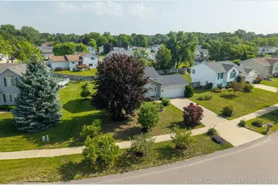 489 Sunmeadow Drive SE, Grand Rapids, MI 49508 - Photo 41