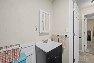 1523 Balmoral Ln, Niles, MI 49120 - Photo 43