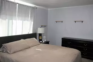 832 College Ave NE, Grand Rapids, MI 49503 - Photo 15
