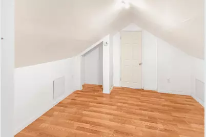 7335 Wiegand Boulevard, Center Line, MI 48015 - Photo 13