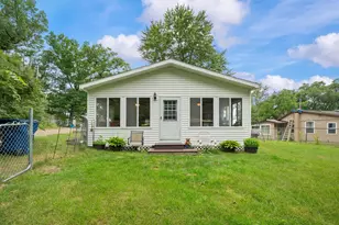 52653 Lakeview Dr, Dowagiac, MI 49047 - Photo 25