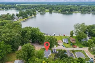 52653 Lakeview Dr, Dowagiac, MI 49047 - Photo 31