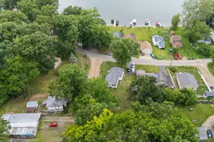 52653 Lakeview Dr, Dowagiac, MI 49047 - Photo 41