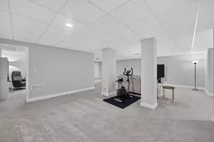 3269 Hayster Dr, Ann Arbor, MI 48105 - Photo 43