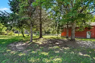 601 W North St, Paw Paw, MI 49079 - Photo 35