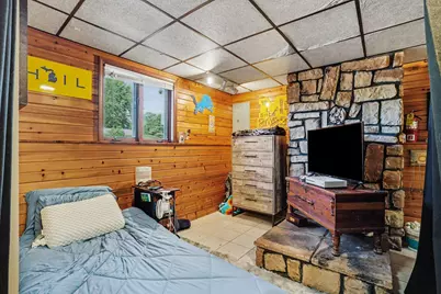 601 W North Street, Paw Paw, MI 49079 - Photo 27