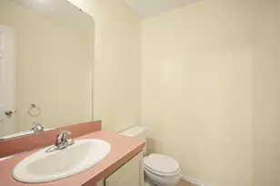 456 Essex Dr, Rochester Hills, MI 48307 - Photo 13