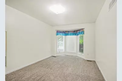 456 Essex Drive, Rochester Hills, MI 48307 - Photo 19