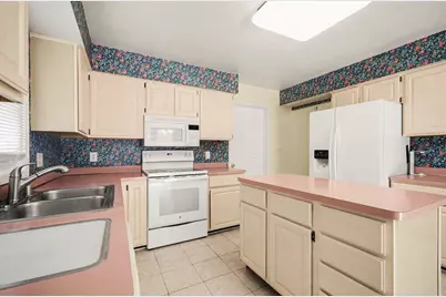 456 Essex Drive, Rochester Hills, MI 48307 - Photo 7