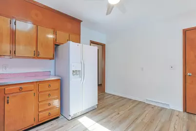 27201 Stuart Street, Edwardsburg, MI 49112 - Photo 17