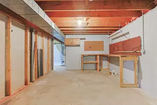 27201 Stuart St, Edwardsburg, MI 49112 - Photo 41