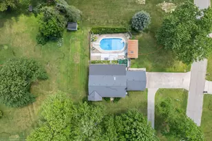 27201 Stuart St, Edwardsburg, MI 49112 - Photo 57