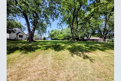 6421 Plainfield Avenue, Kalamazoo, MI 49048 - Photo 5