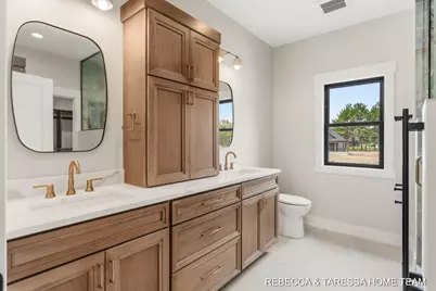 400 Sabine Drive #8, Muskegon, MI 49442 - Photo 53