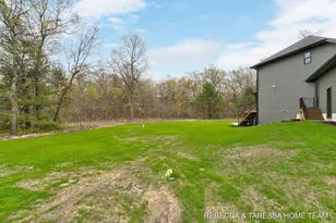400 Sabine Dr, Muskegon, MI 49442 - Photo 119