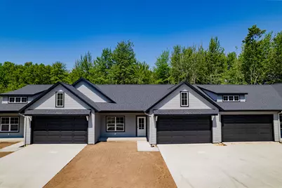 17426 Ridge Avenue, Ferrysburg, MI 49409 - Photo 3
