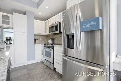 22 S Harbor Drive #202, Grand Haven, MI 49417 - Photo 9
