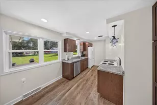 31350 Wentworth St, Livonia, MI 48154 - Photo 19