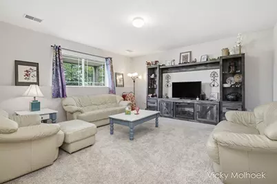 335 E North Street, Hastings, MI 49058 - Photo 25