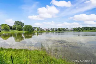 335 E North St, Hastings, MI 49058 - Photo 9