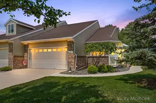 335 E North St, Hastings, MI 49058 - Photo 1