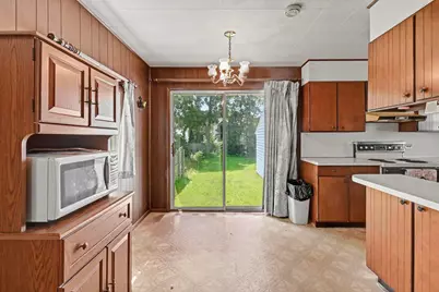 815 N Francis Avenue, Lansing, MI 48912 - Photo 9