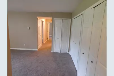 30042 W 12 Mile Road #52, Farmington Hills, MI 48334 - Photo 11