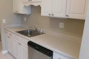 30042 W 12 Mile Rd, Farmington Hills, MI 48334 - Photo 7