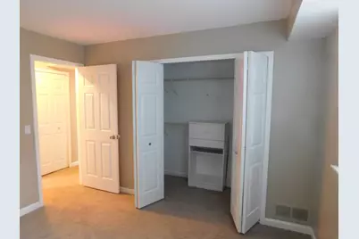 30042 W 12 Mile Road #52, Farmington Hills, MI 48334 - Photo 15
