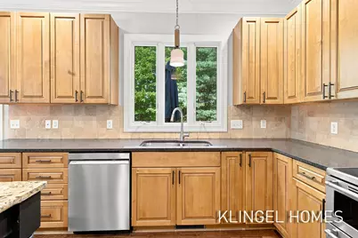 16373 W Willow Drive, Spring Lake, MI 49456 - Photo 9
