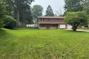 748 Green St, South Haven, MI 49090 - Photo 3