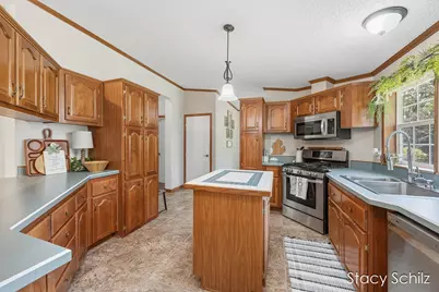 4413 S Lacey Lake Road, Bellevue, MI 49021 - Photo 11
