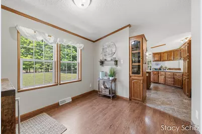 4413 S Lacey Lake Road, Bellevue, MI 49021 - Photo 9