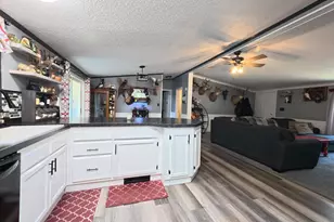 18233 Old House Rd, Wellston, MI 49689 - Photo 9