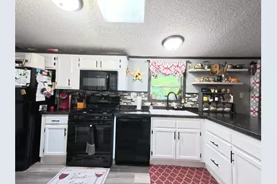 18233 Old House Road, Wellston, MI 49689 - Photo 7