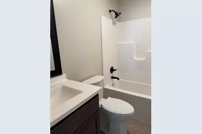 1009 N Mingo Street, Albion, MI 49224 - Photo 9