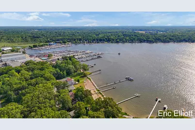 365 Big Bay Drive, Holland, MI 49424 - Photo 45