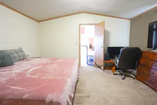 12717 S Grey Ct, Wayland, MI 49348 - Photo 15
