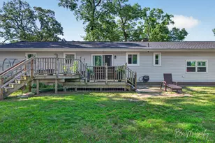 2410 Marcoux Ave, Muskegon, MI 49442 - Photo 47