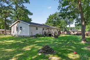2410 Marcoux Ave, Muskegon, MI 49442 - Photo 3