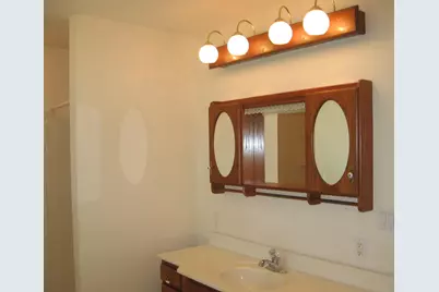 1529 N Betty Avenue, Ludington, MI 49431 - Photo 11