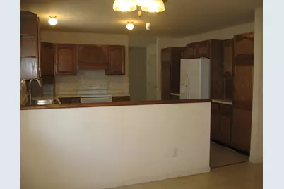 1529 N Betty Avenue, Ludington, MI 49431 - Photo 3