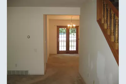 1529 N Betty Avenue, Ludington, MI 49431 - Photo 9