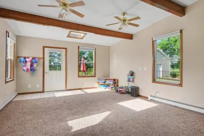 18928 E Michigan Avenue, Marshall, MI 49068 - Photo 9
