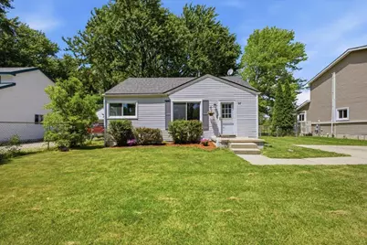 97 E Glass Road, Ortonville, MI 48462 - Photo 1