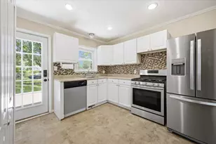 97 E Glass Rd, Ortonville, MI 48462 - Photo 7