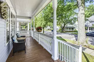 1013 State St, Saint Joseph, MI 49085 - Photo 5